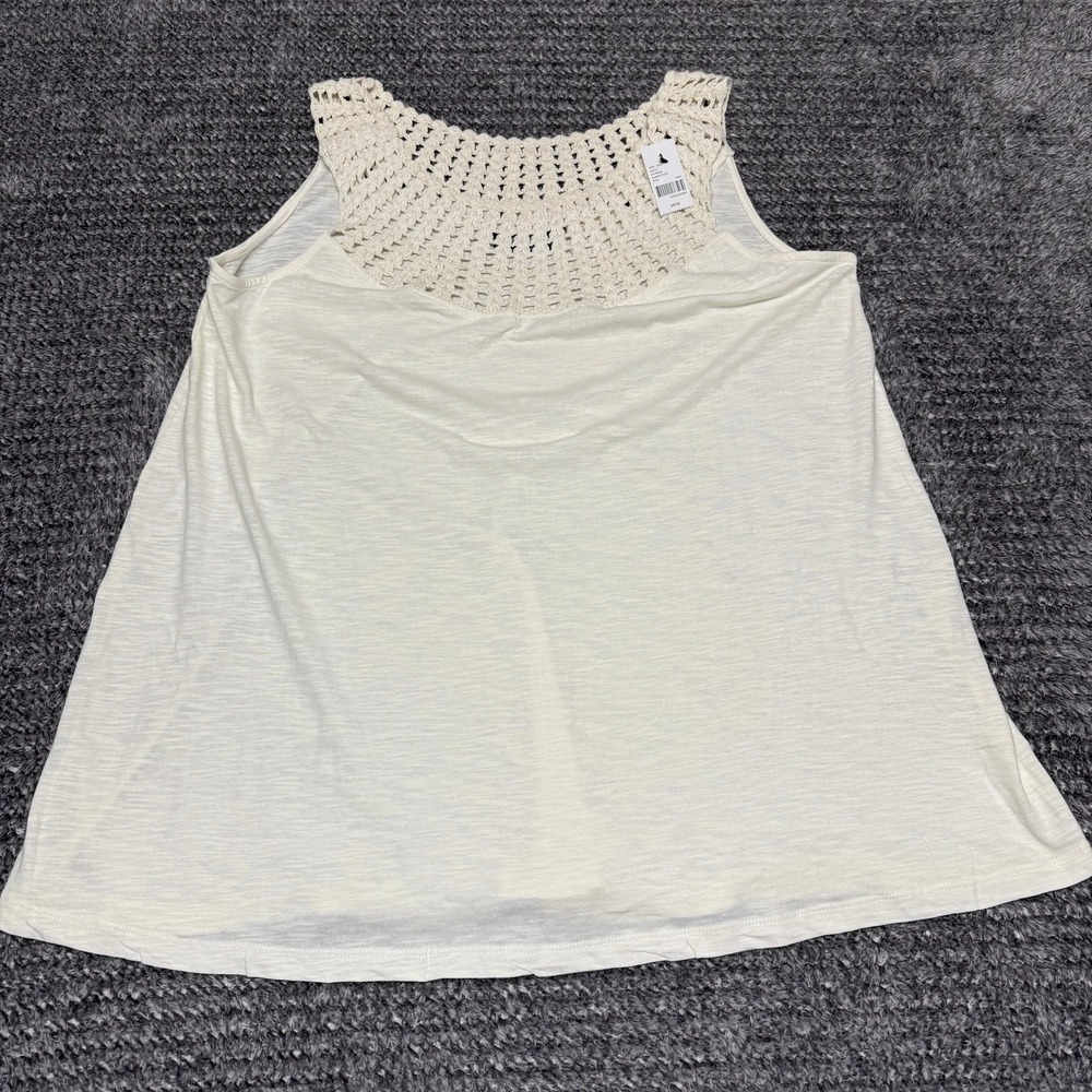 Lane Bryant Womens Tank Top Size 14/16 Cream Crochet Neck Sleeveless Blouse NWT‎